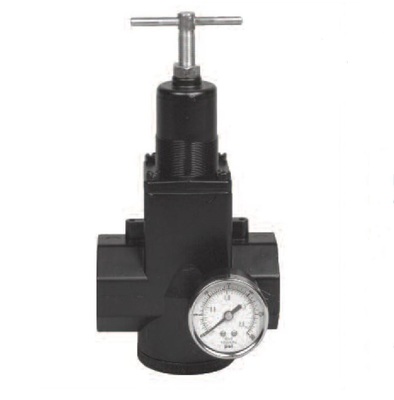 R3910G ARROW HIGH FLOW REGULATOR<BR>1 1/4" NPT 5-125PSI W/GAUGE