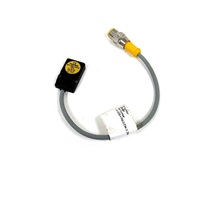 TURCK INDUCTIVE RECTANGULAR SENSOR<BR>5MM RANGE 8MM BRASS NO 10-65VDC 2 PIN M12/0.2M