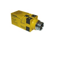 BI10T-Q34-AZ3X2-B3131 TURCK INDUCTIVE RECTANGULAR SENSOR<BR>10MM RANGE 34MM PLAS NO 20-250VAC/10-300VDC 3 PIN 1/2" M12